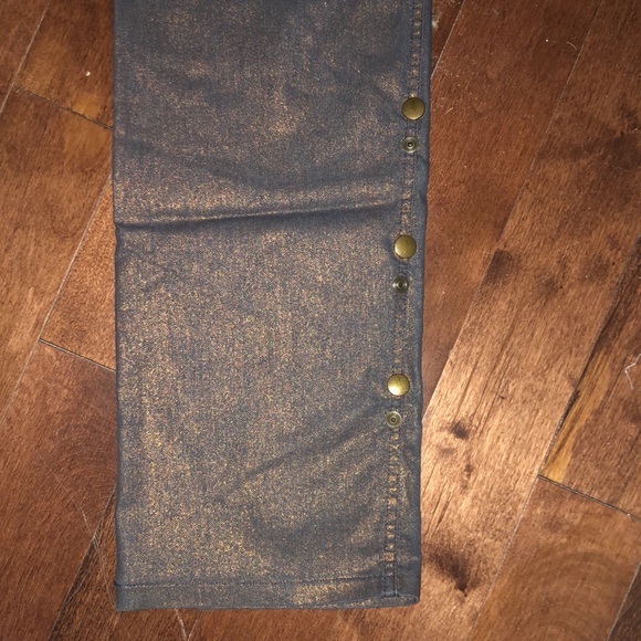 Canadian Designer Linda Lundstrom funky pants! - Picture 3 of 10